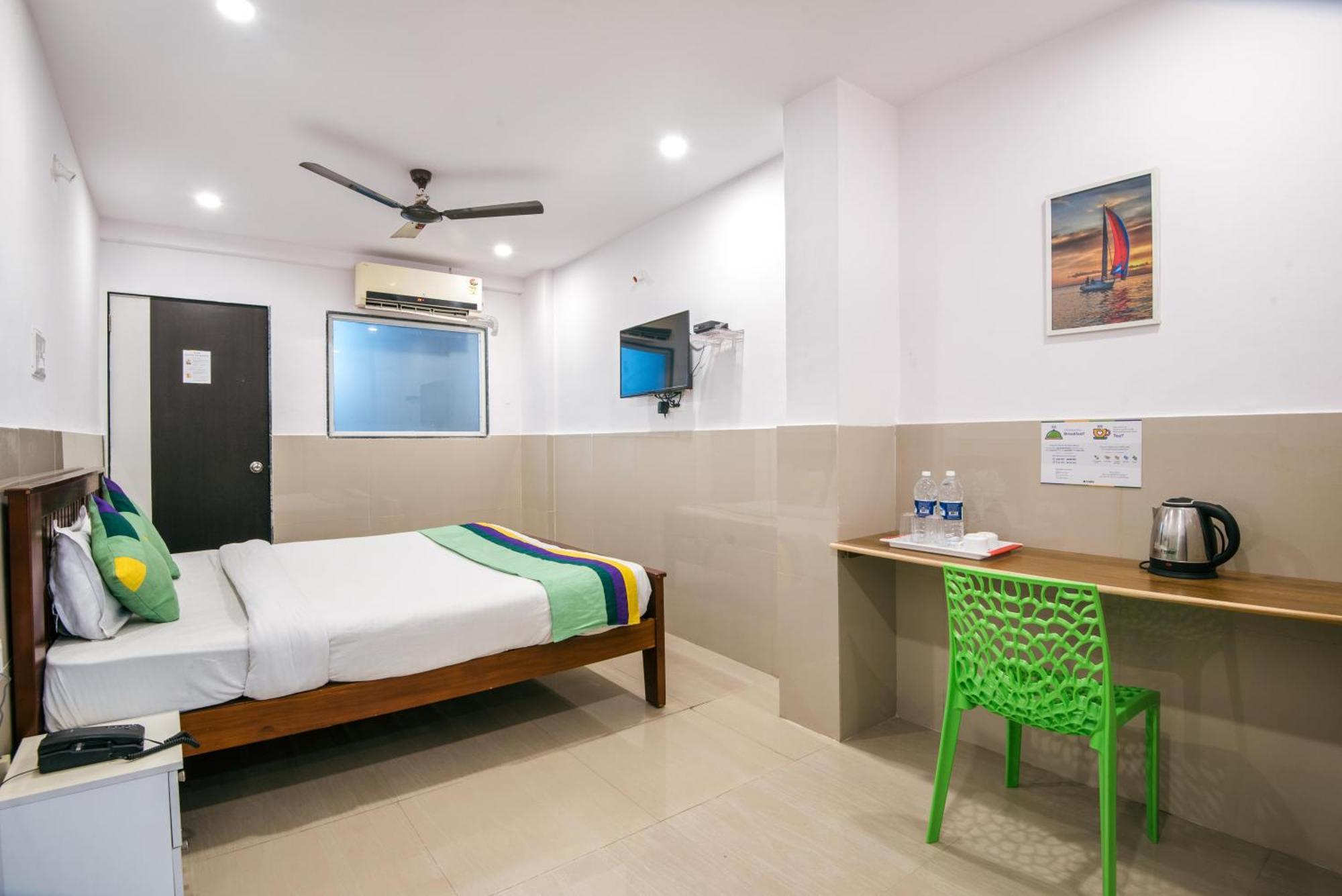 Treebo Empire Executive Premium, Hinjewadi Hotel Hinjawadi Exterior photo